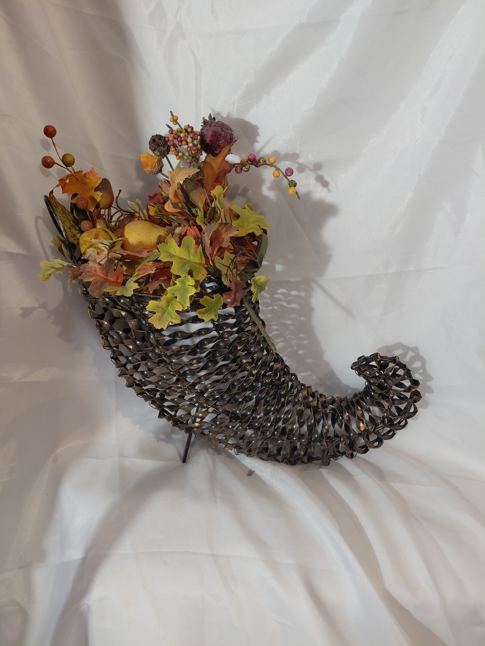 Home Interiors Woven Metal  Brown Cornucopia Horn with Autumn Foliage